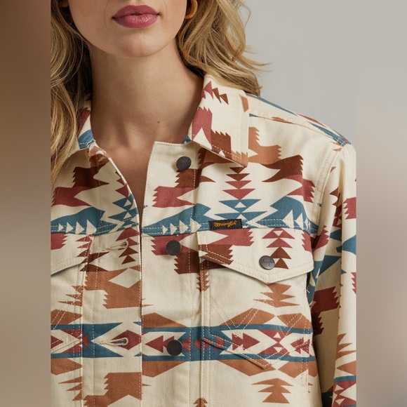 Wrangler Women's Aztec Boyfriend Jacket size small - Picture 7 of 8